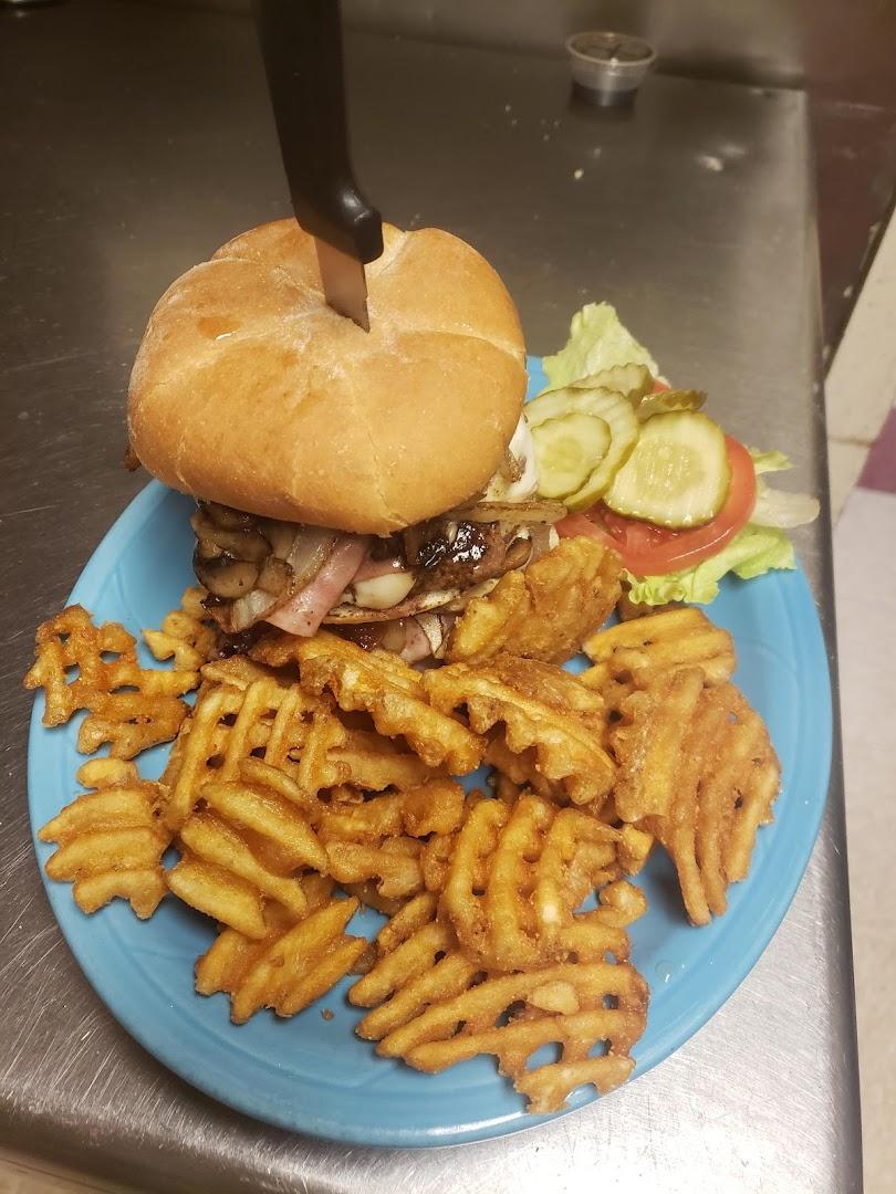 Maria's 371 Family Restaurant